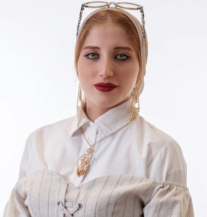 مس فاطمه غازى