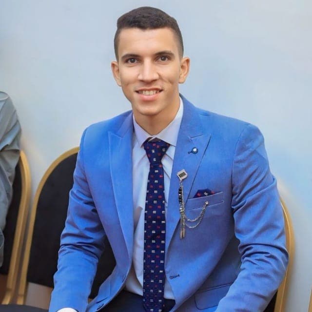 مستر محمود عبدالعزيز